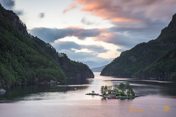 Lovrafjorden