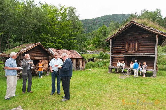 Samtalen går